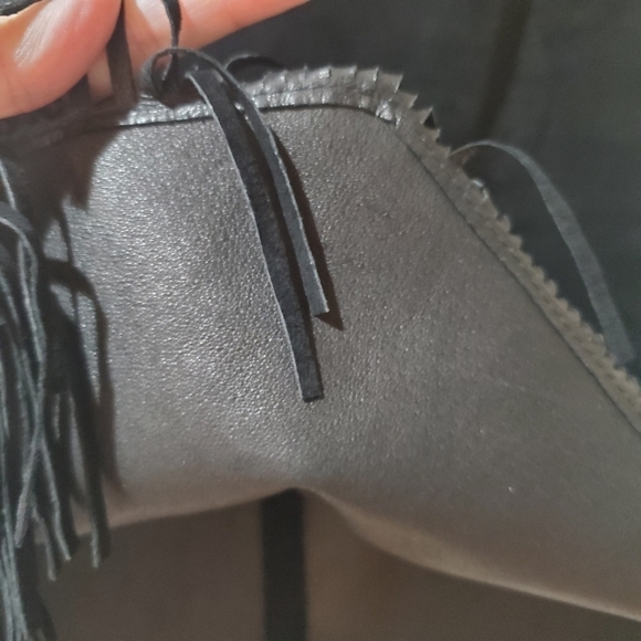 Village Set Genuine Leather Suede Skirt with Fringe - Picture 7 of 9